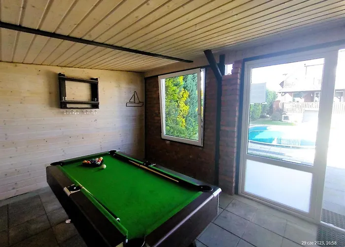 Nyaraló In Near & Pool *